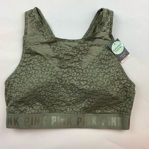 VS Pink Sports Bra Size M New with tags